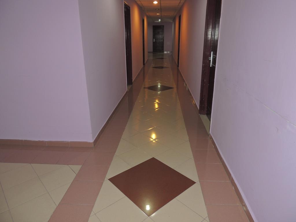 Carlton Star Hotel Seremban Exteriör bild