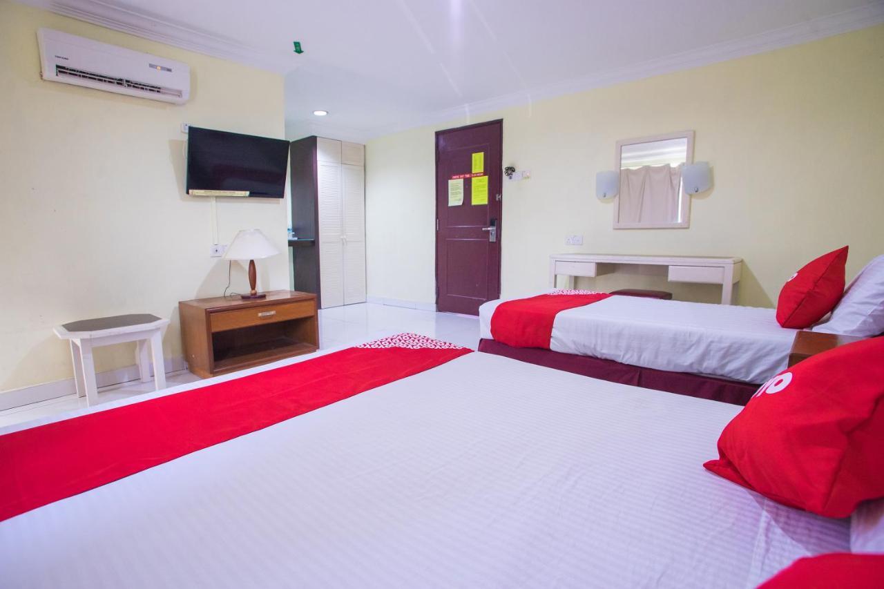 Carlton Star Hotel Seremban Exteriör bild